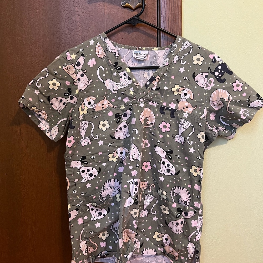 pure essentials scrub top